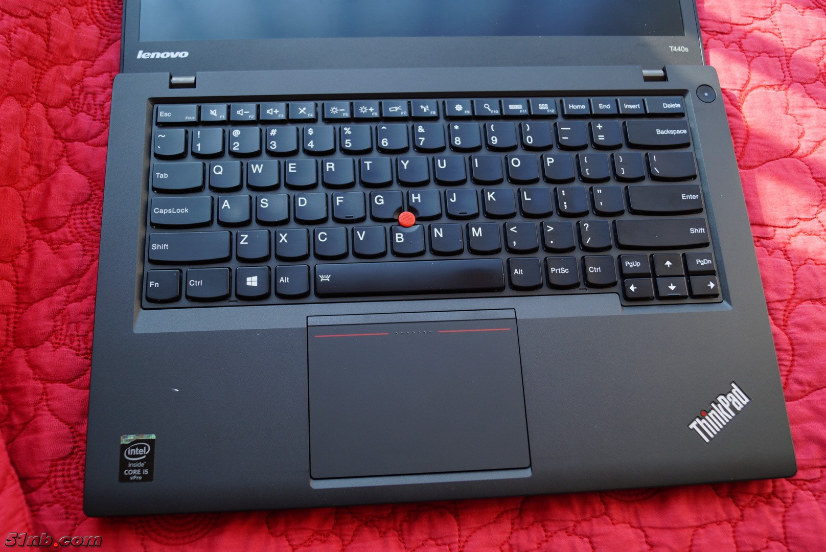 T系列-T440S-I5-IPS-03.JPG