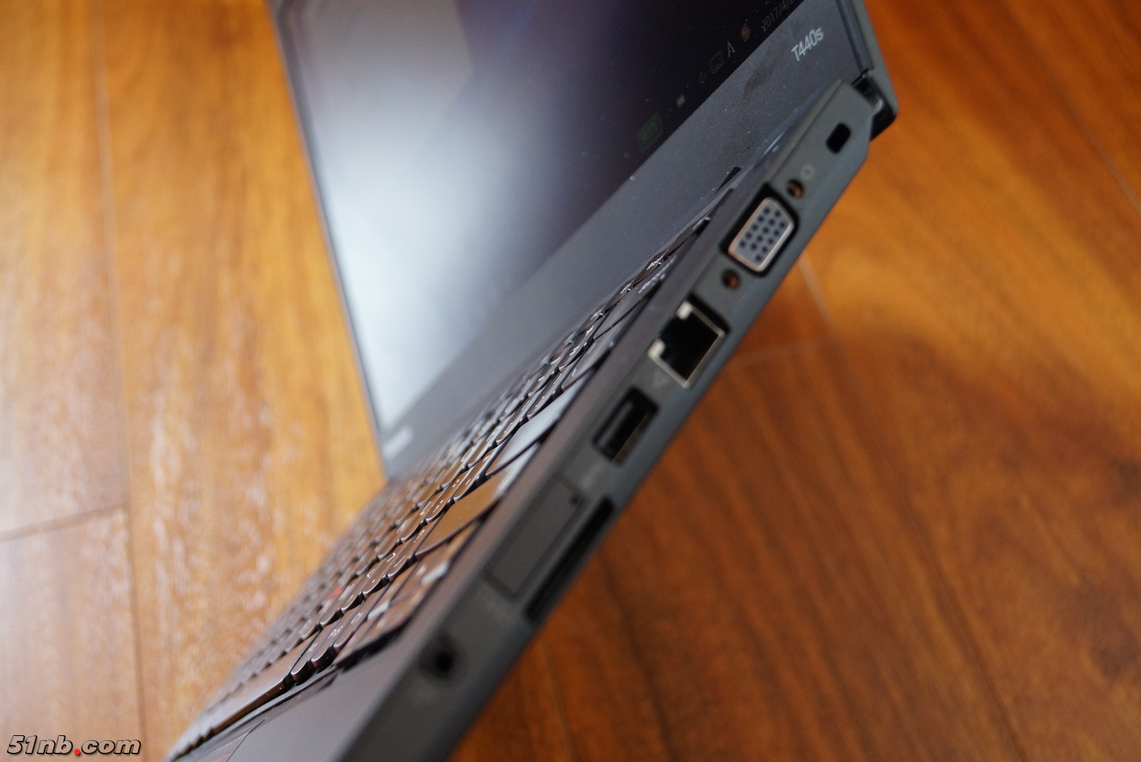 T系列-T440S-I5-IPS-06.JPG