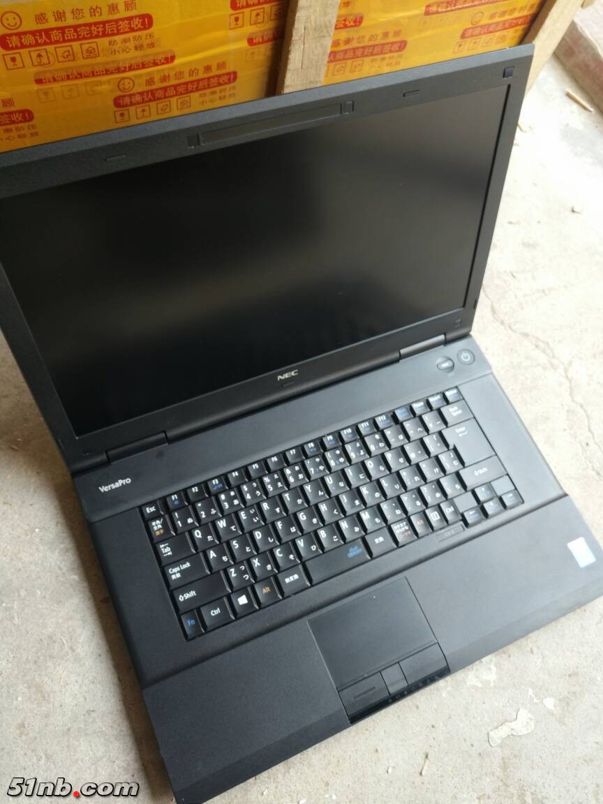 183313n9pcxhgbcdt91u99.jpg