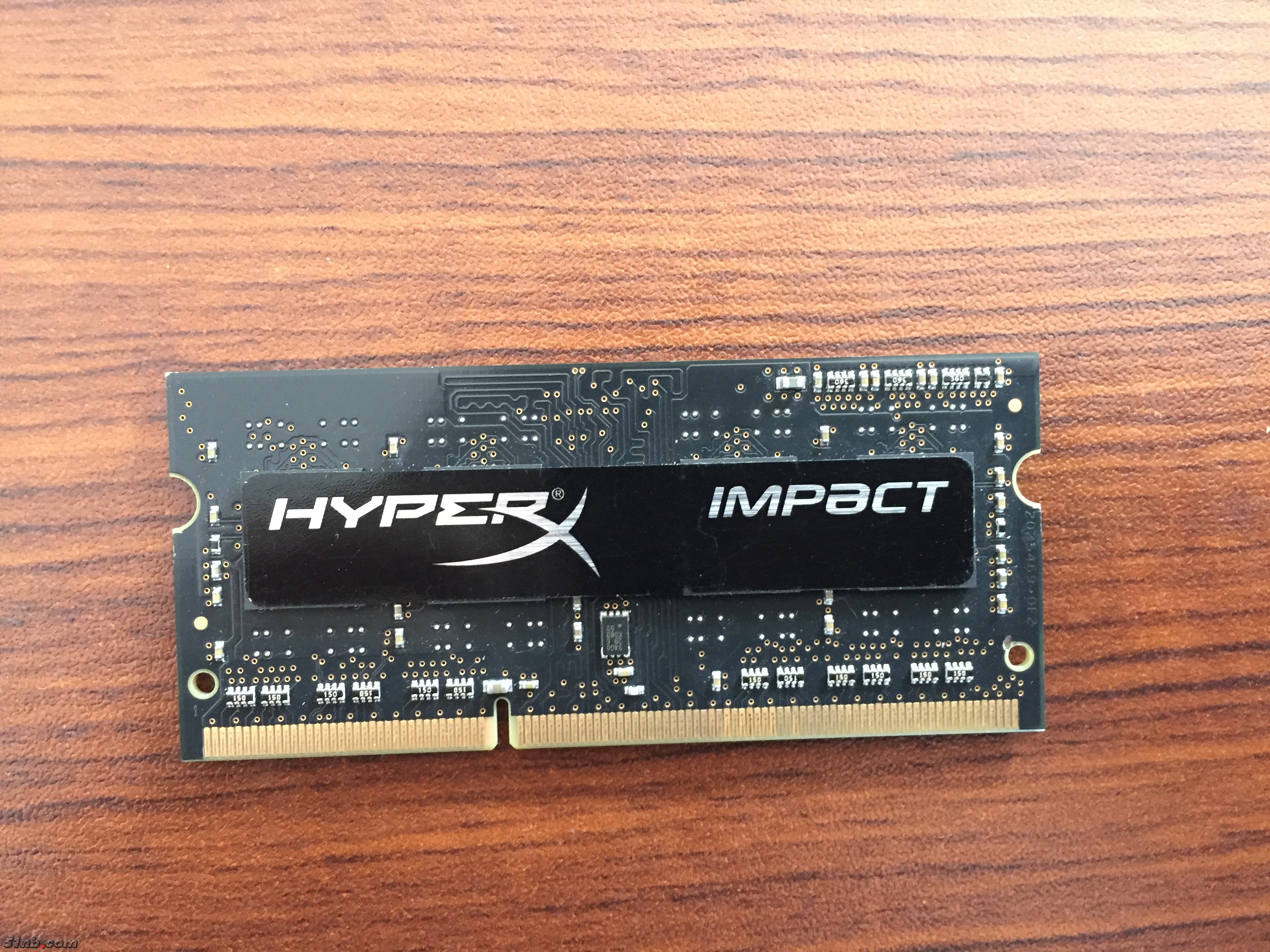 骇客神条ddr3l 4g.jpg