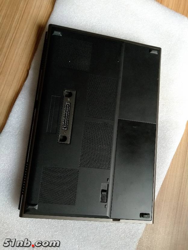 123620r9nrr302ep1vxbx1.jpg