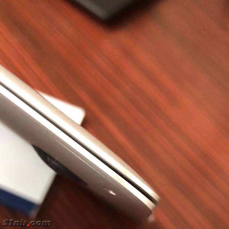 和上一张一个位置