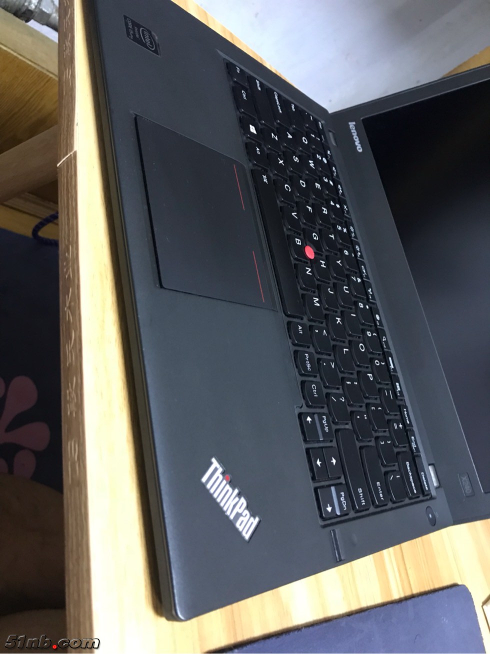 224604tuuuw50uj69o0060.jpg