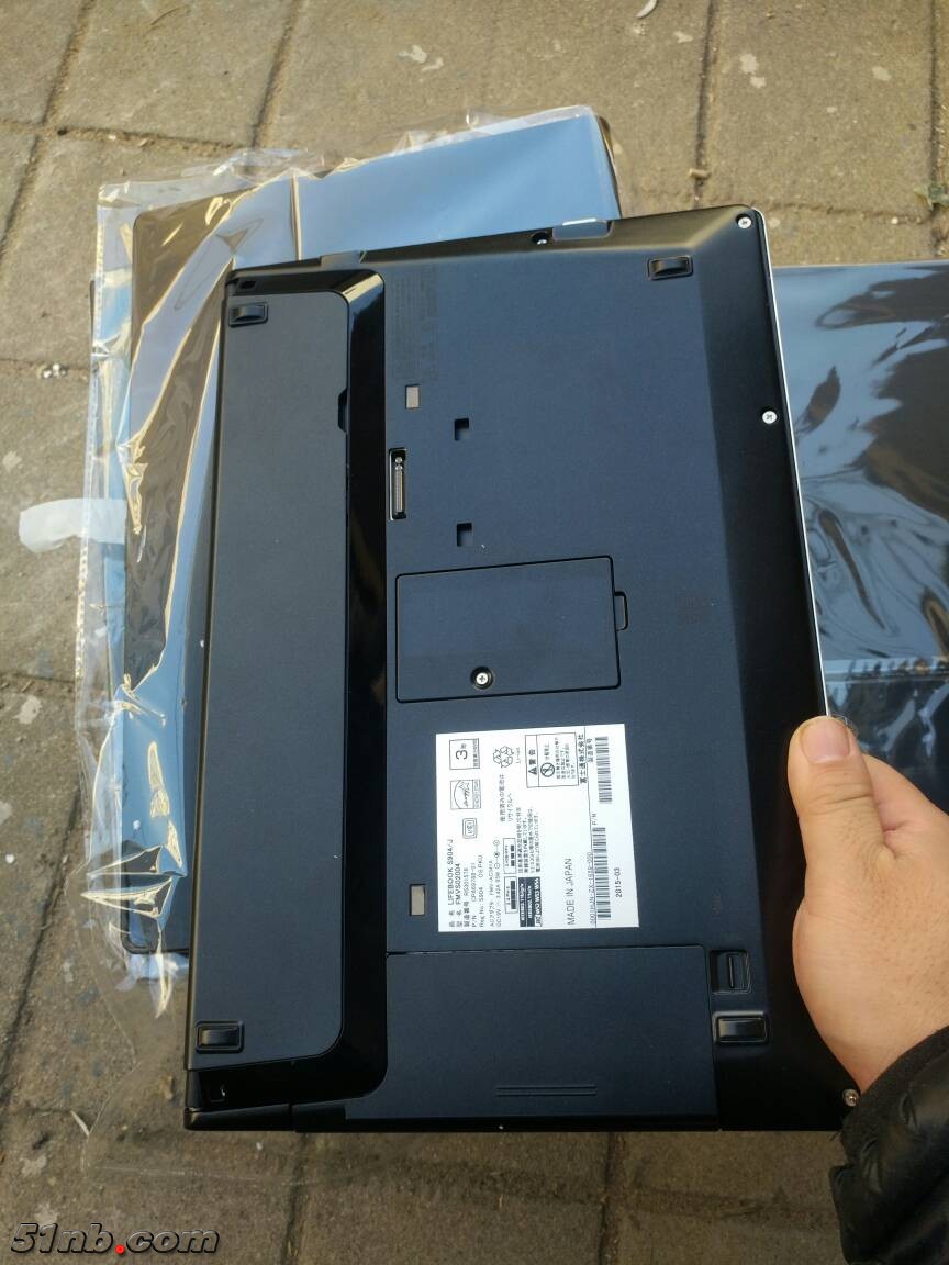 165750gd0rgak7pk0gpa20.jpg
