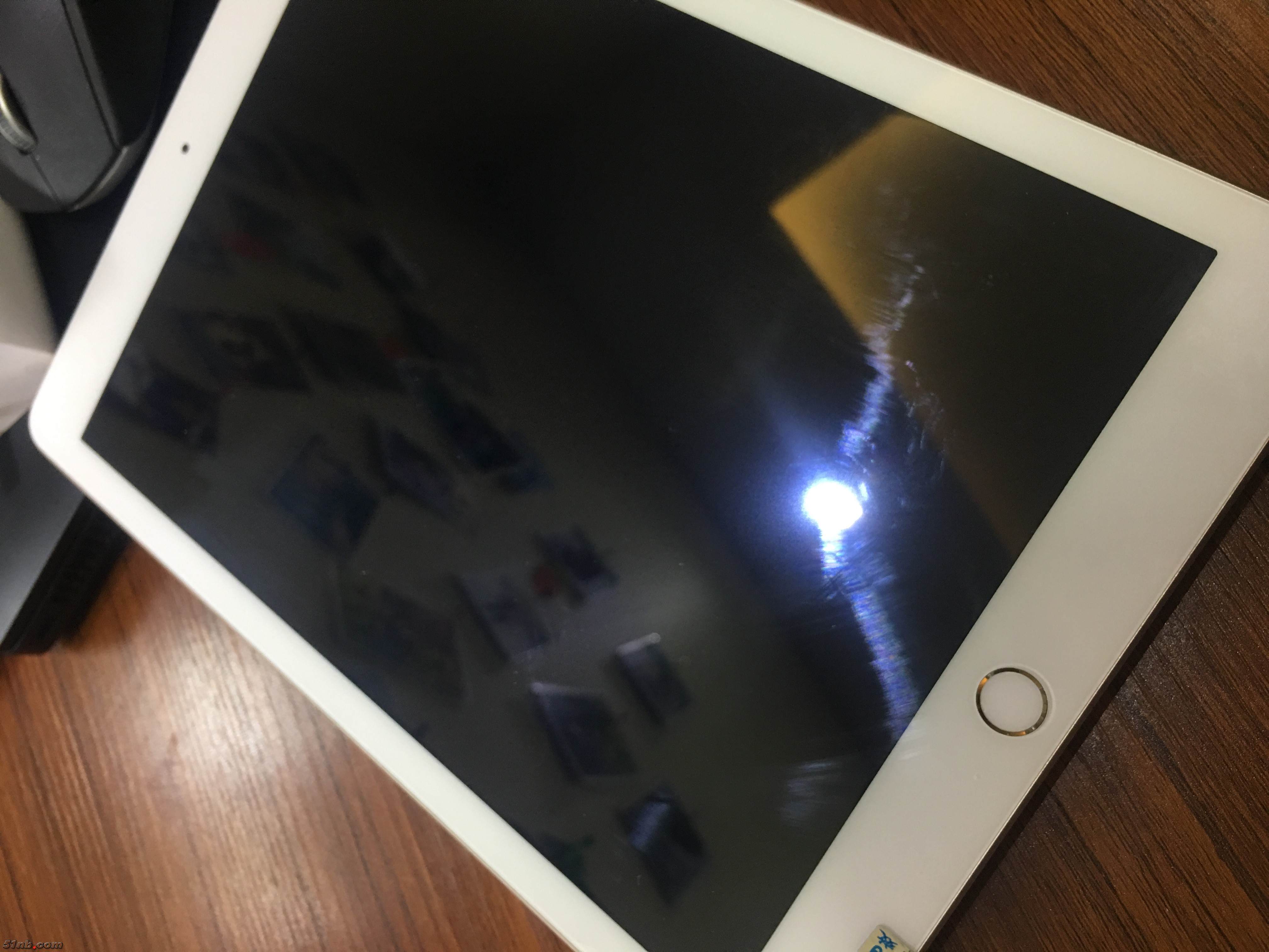 ipad-1.jpg