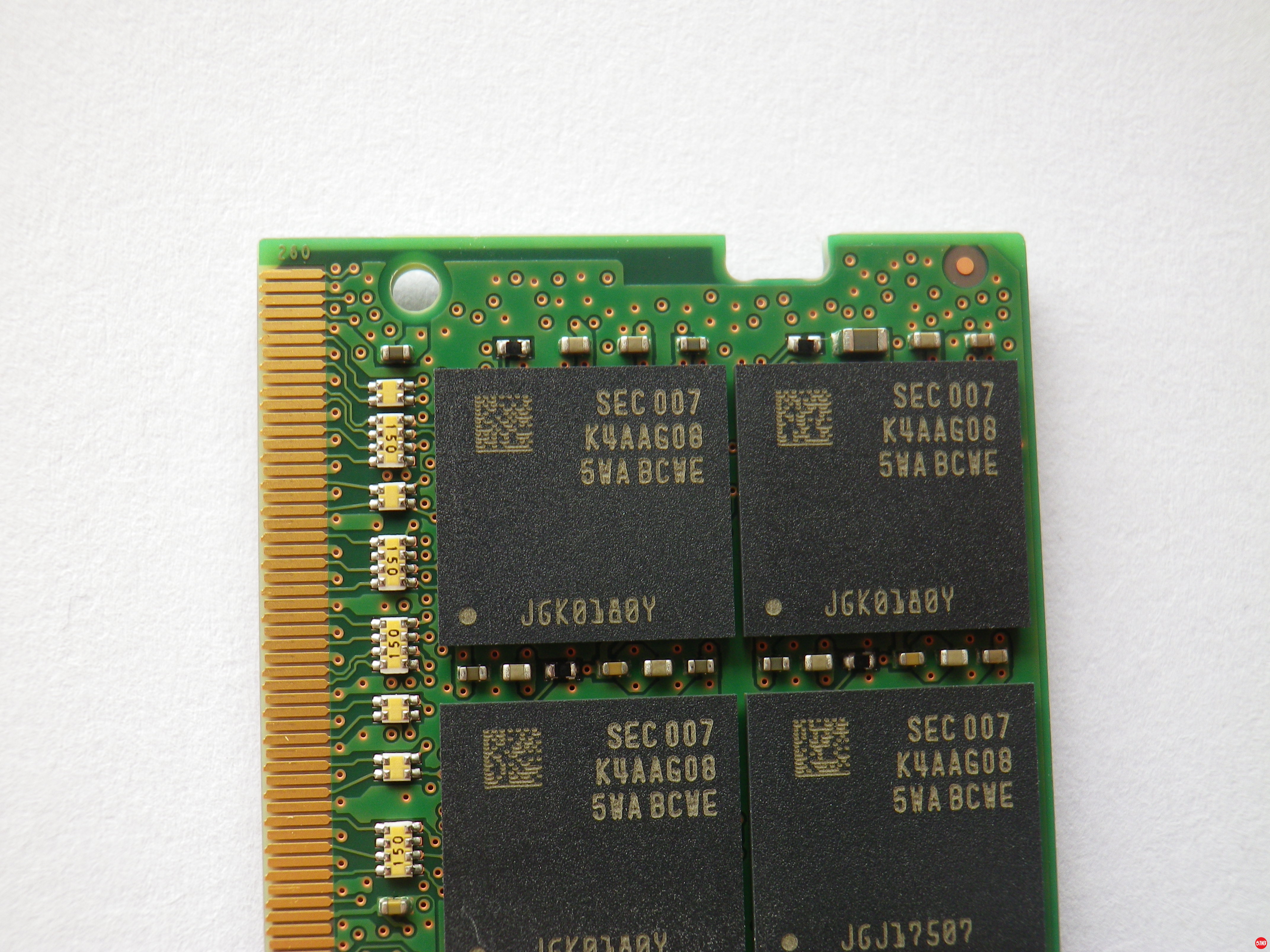 5三星32GB 3200.JPG