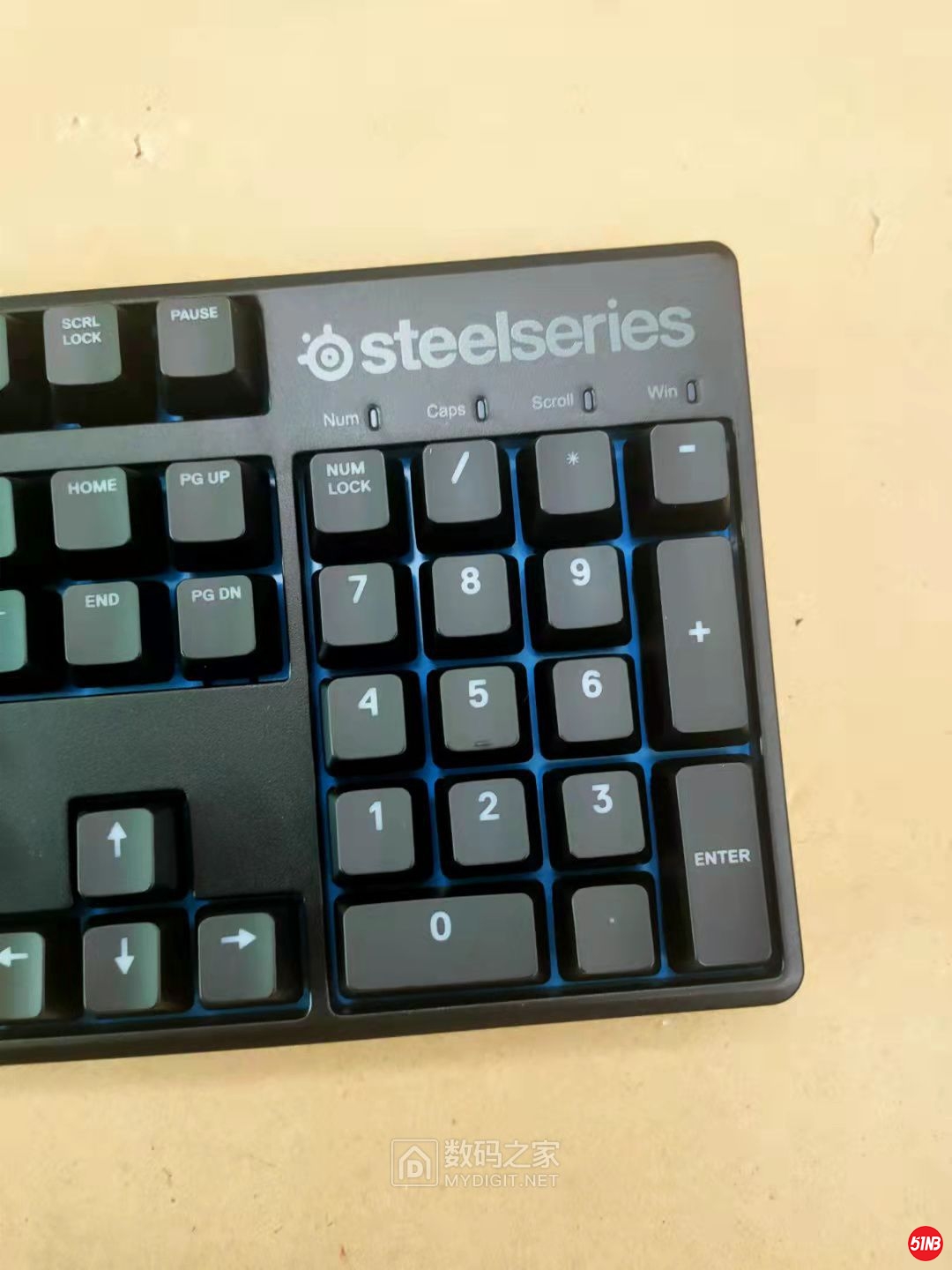 155900bfkrj1rjtz8vt1p6.jpg