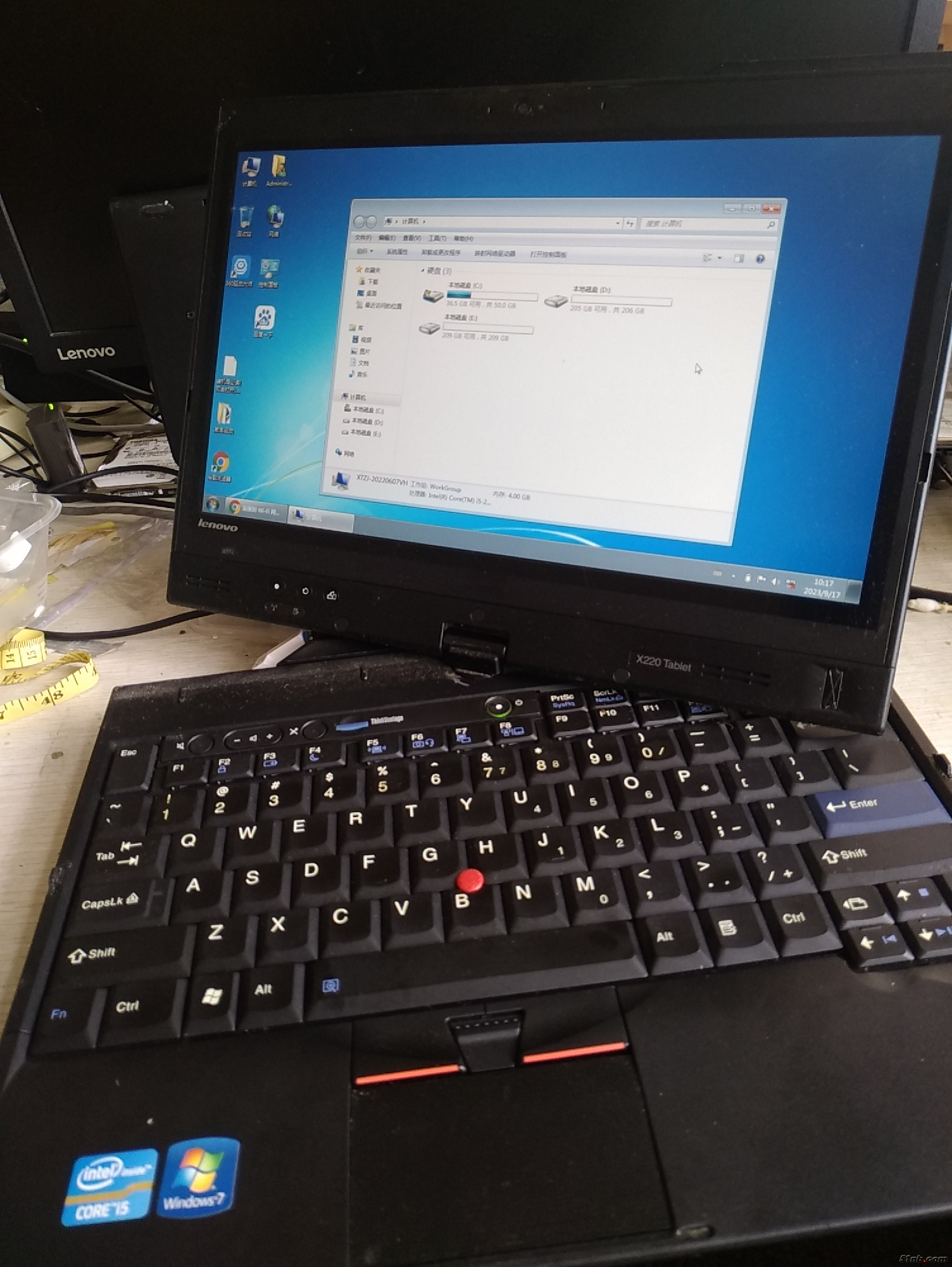 x220t_1.jpg